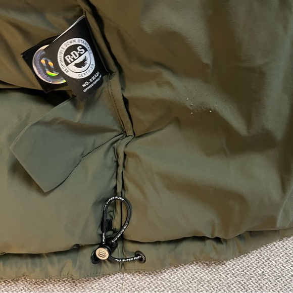 The Super Puff cliMATTE Army Green Shorty XS - Picture 7 of 12